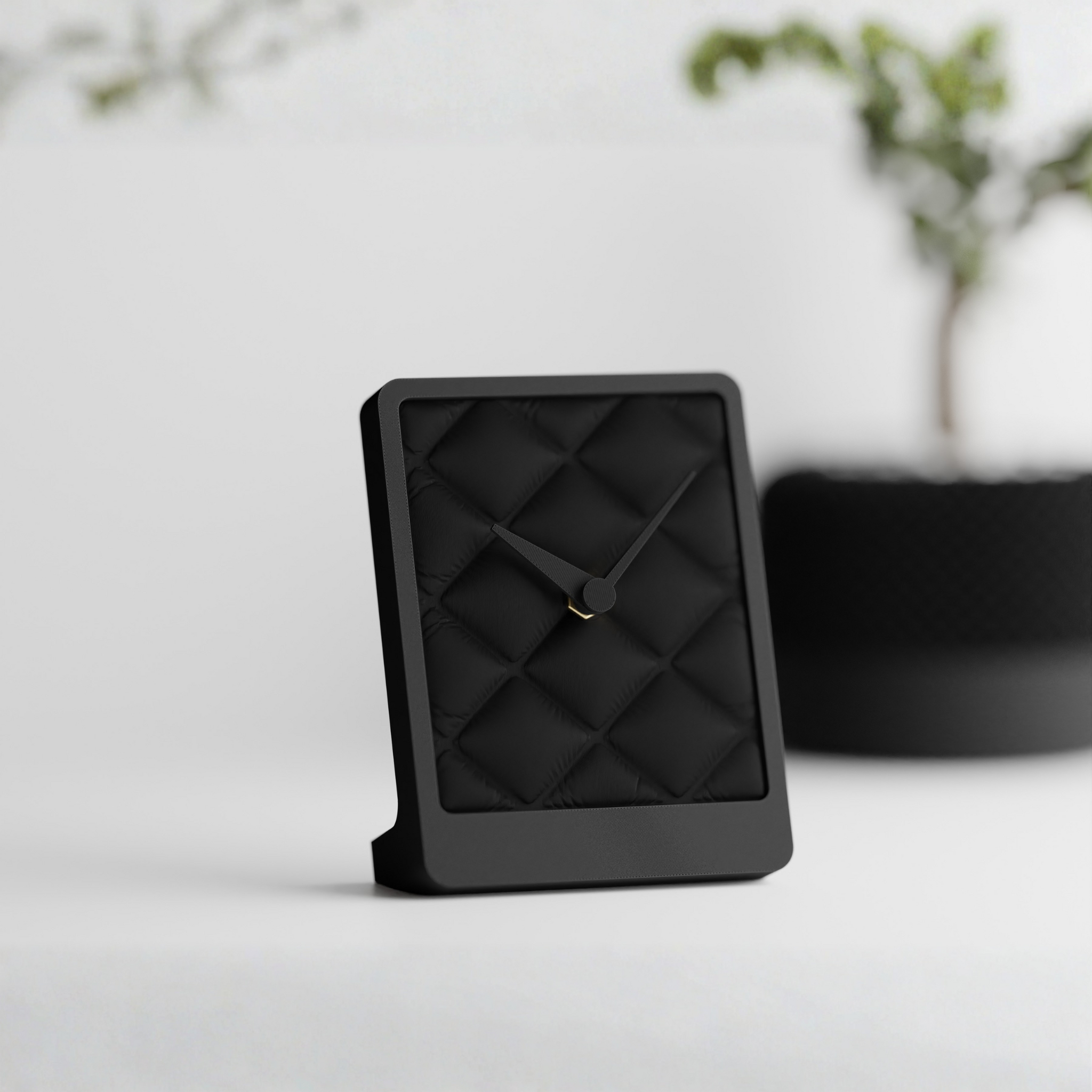 Cloth Pattern Clock – Stylish Decorative Wall Clock for Home & Office