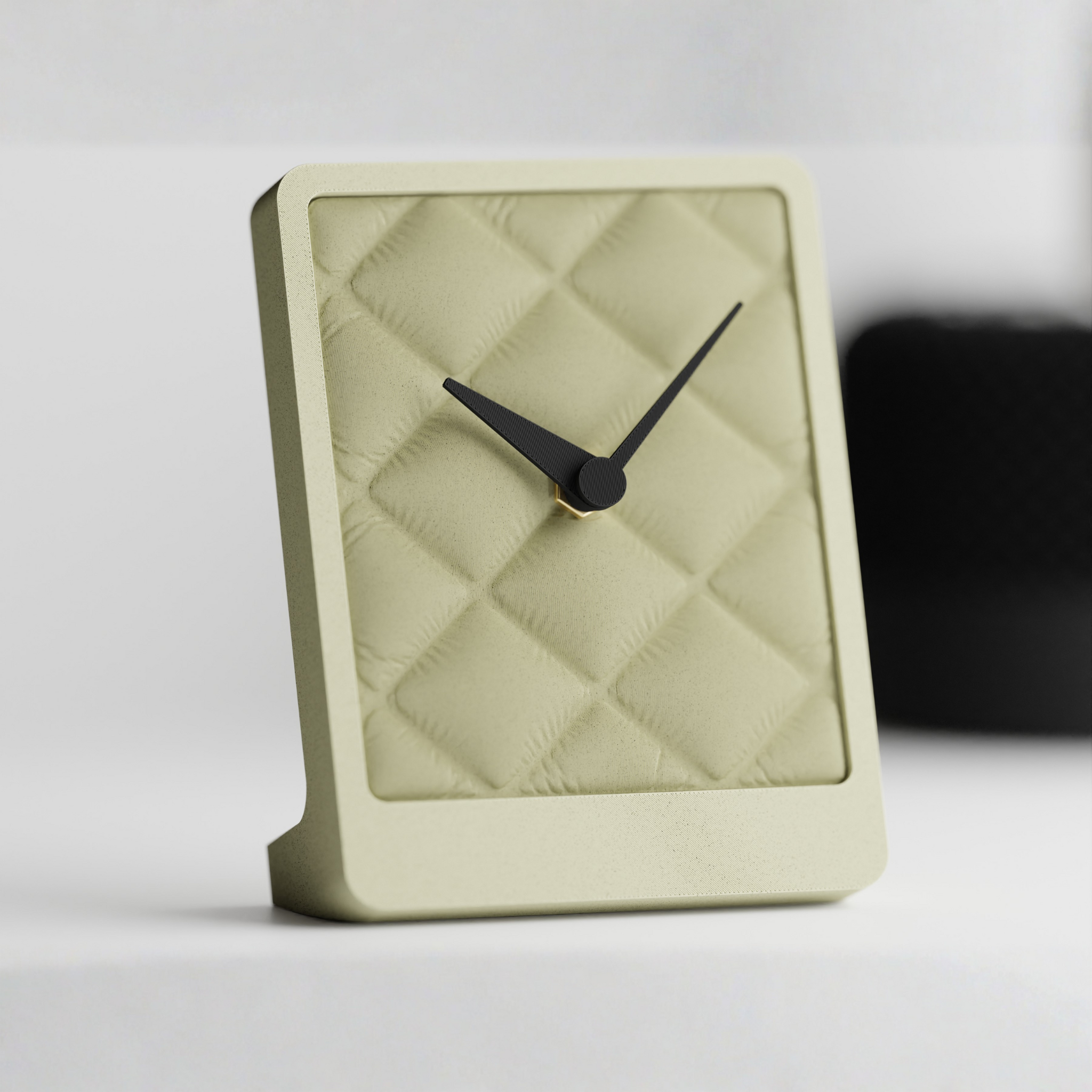 Cloth Pattern Clock – Stylish Decorative Wall Clock for Home & Office