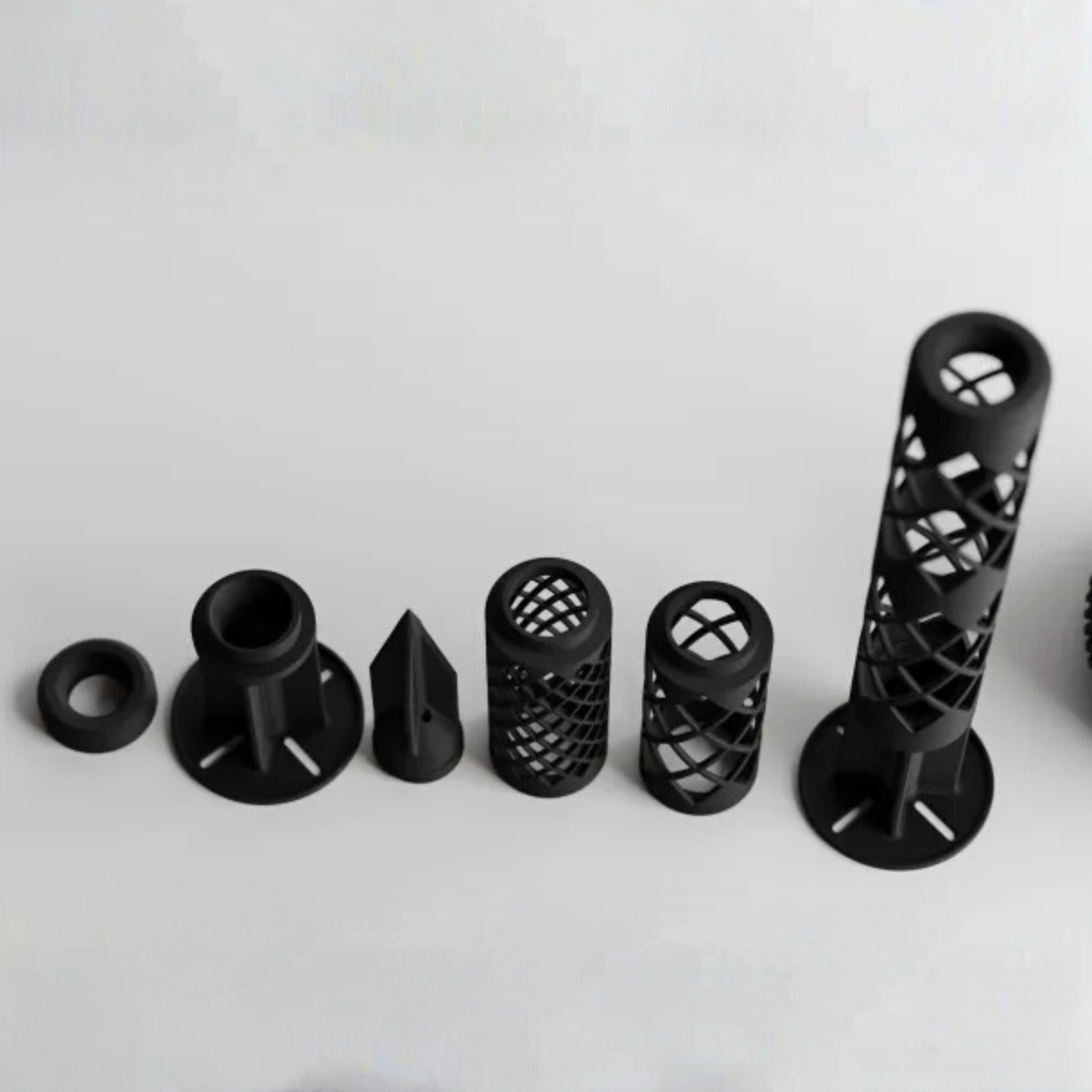 Verdura Moss Tower – Elegant Natural Green Decor for Home & Office