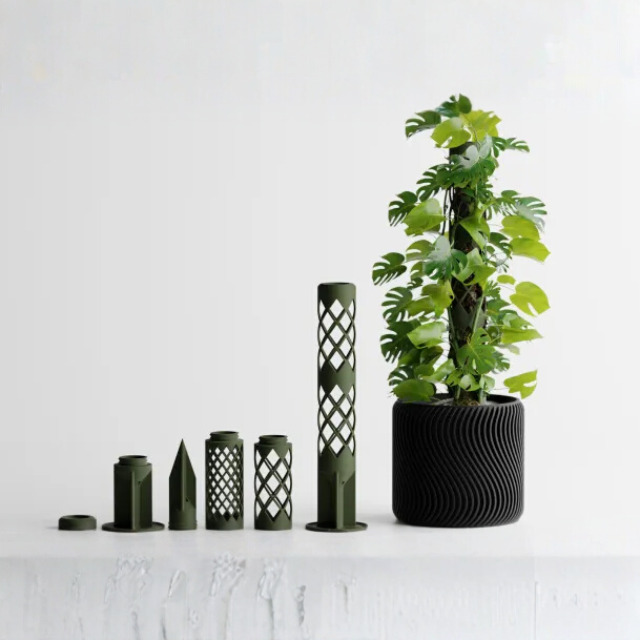 Verdura Moss Tower – Elegant Natural Green Decor for Home & Office