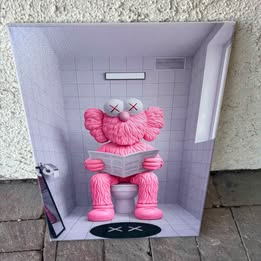 💗🔥Pink Klaws: Bathroom Break canvas 12x16